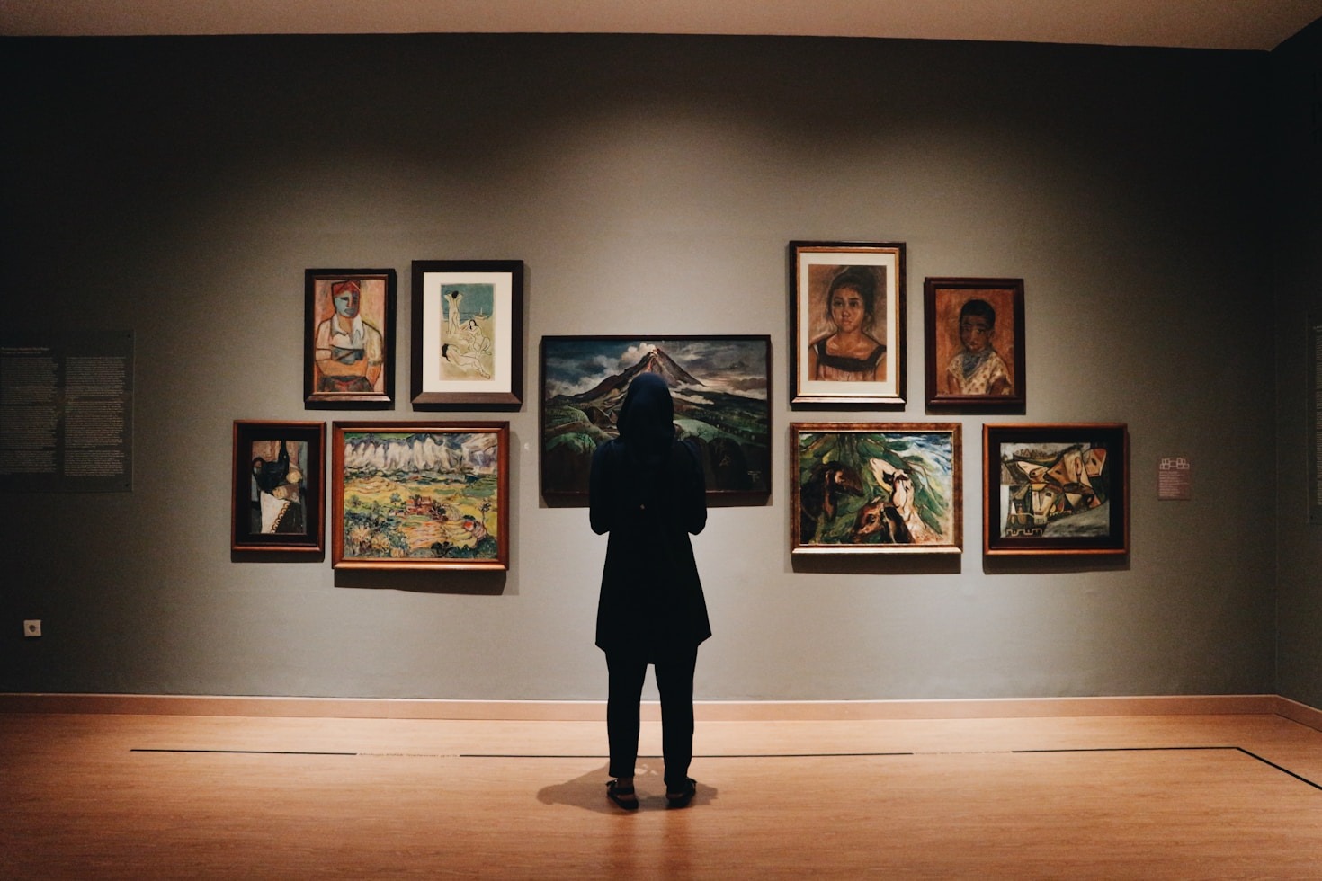 Guida pratica per esporre arte in Europa